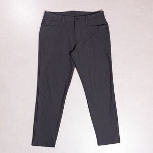 lululemon athletica Men's Chinos - Black